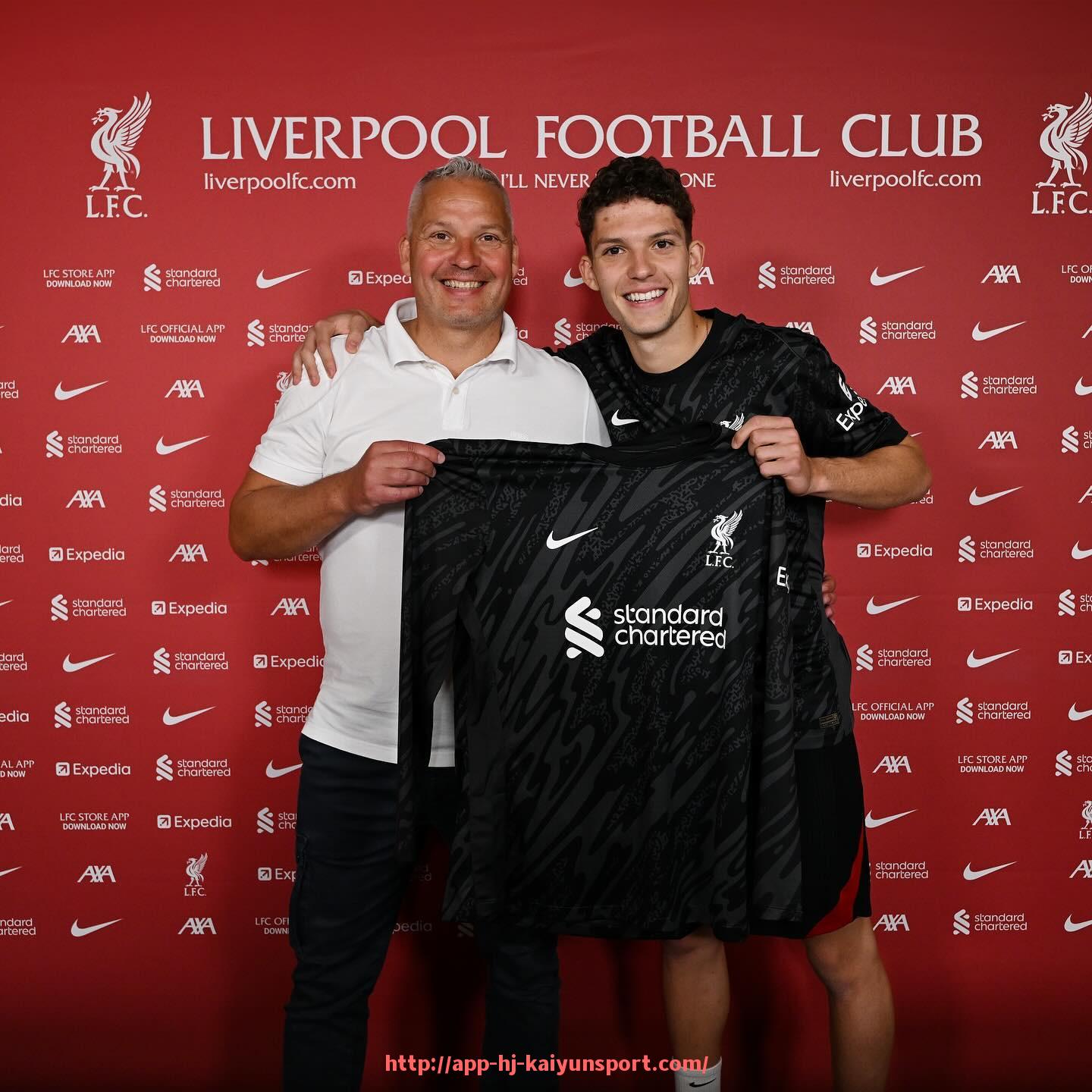 开云体育官网app下载-英超最优秀球员评选标准及历届获奖者介绍