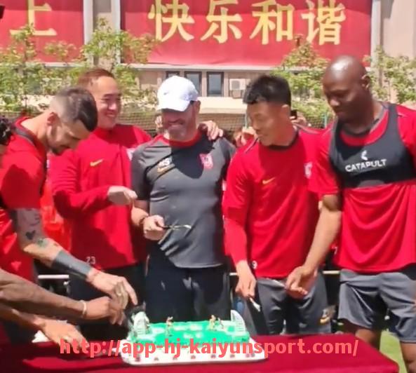 开云体育官网app下载-2020年中超联赛的赛制规则调整及实施背景解读